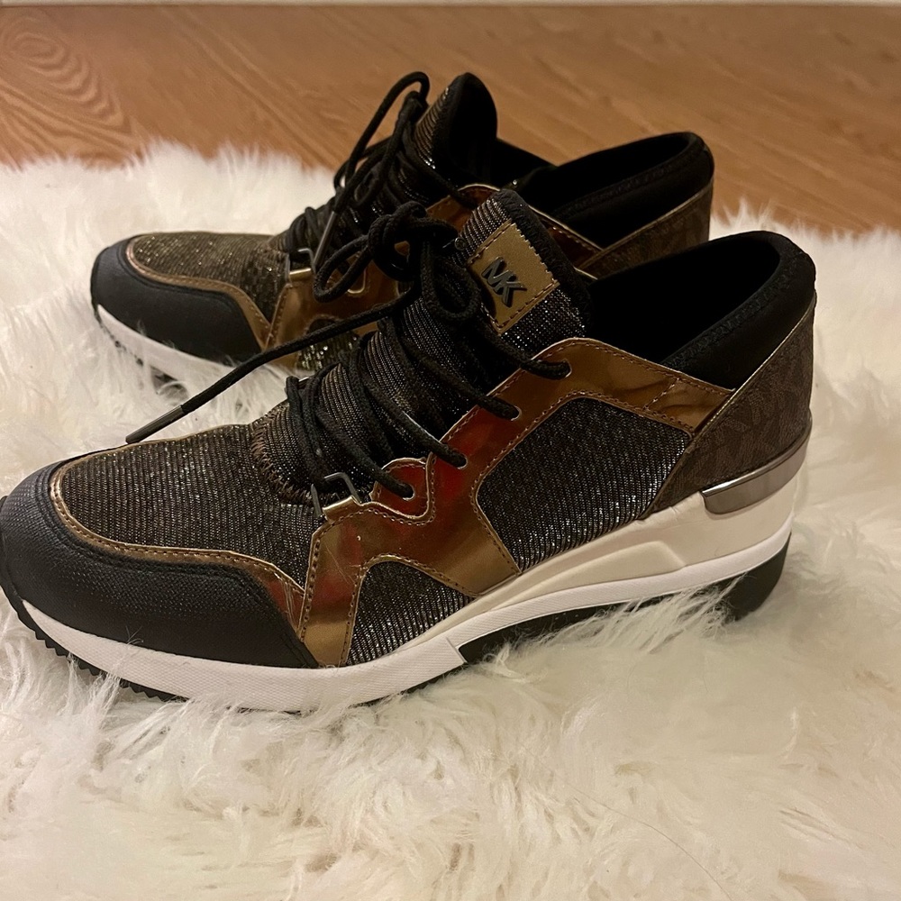 Michael Kors Metallic Georgie Trainer Women’s Size 7 *Brand new